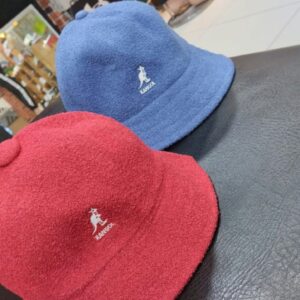 kangools rojo y azul